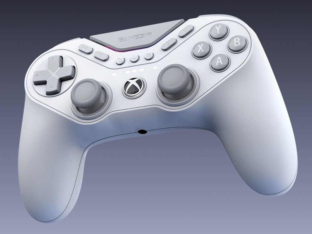 Biały kontroler do gier z przyciskami oznaczonymi literami X, Y, A, B oraz logo producenta. Na górze widoczny jest napis \'GAMESIR\'.