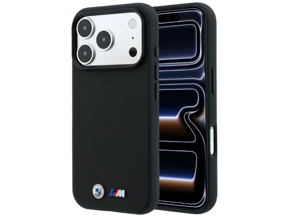 Czarne etui na telefon z widocznym logo BMW M na dole. Etui ma wycięcia na aparat i przyciski, a jego powierzchnia ma teksturę przypominającą kevlar.