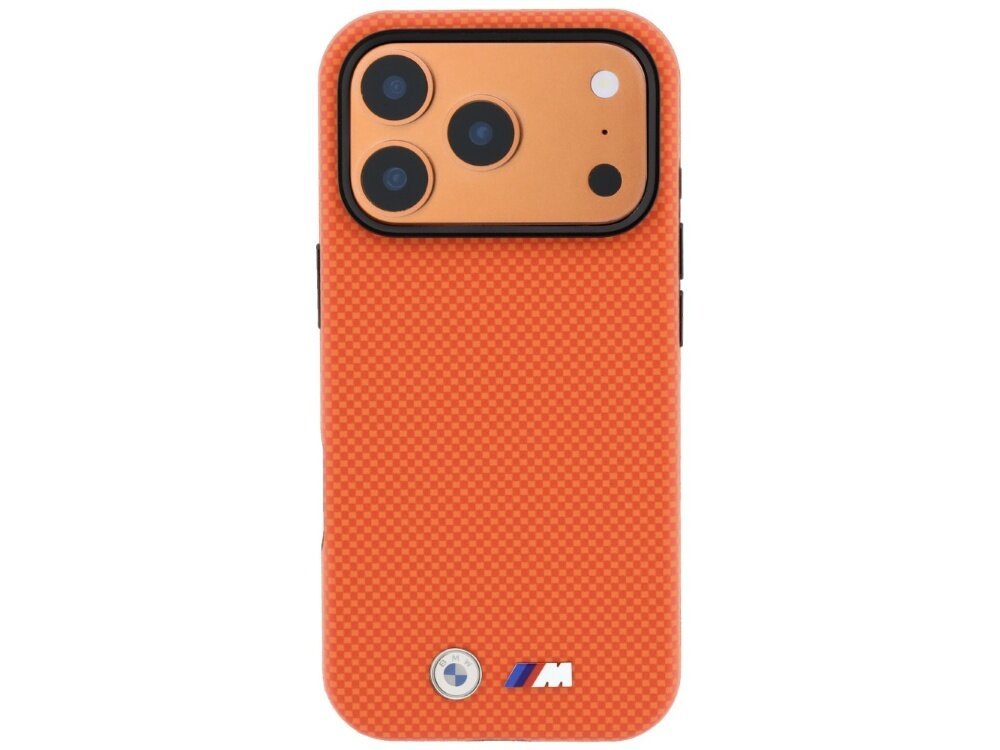 Pomarańczowe etui na telefon z trzema widocznymi obiektywami aparatu i logo \'M\' oraz okrągłym logo producenta na dole. Powierzchnia etui ma teksturę przypominającą kevlar.