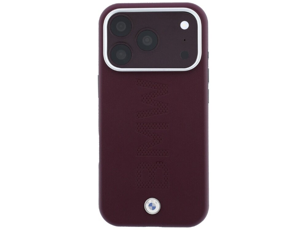 Bordowe etui na telefon z wytłoczonym napisem \'BMW\' i logo BMW na dole. Etui posiada wycięcia na aparat i inne elementy telefonu.