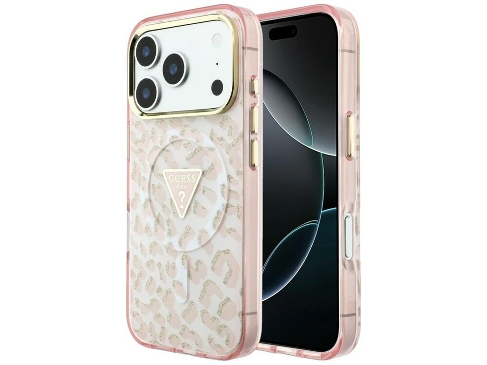 Różowe etui na telefon z przezroczystymi elementami i wzorem w kształcie cętek, z logo \'GUESS\' w trójkącie. Etui jest dopasowane do telefonu z trzema widocznymi obiektywami aparatu.