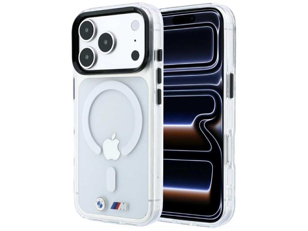 Przezroczyste etui na telefon z widocznym logo Apple i logo BMW M na dole. Etui posiada wycięcia na aparat i przyciski oraz okrągły wzór MagSafe.