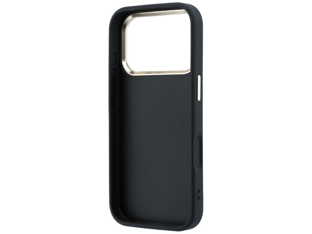 Czarne etui na telefon z dużym otworem na aparat i złotym wykończeniem wokół otworu. Etui ma gładką powierzchnię i wycięcia na przyciski boczne.