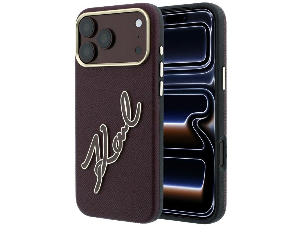 Burgundowe etui na telefon z dużym, srebrnym napisem \'Karl\' na tylnej części. Etui posiada wycięcia na aparat i przyciski boczne.