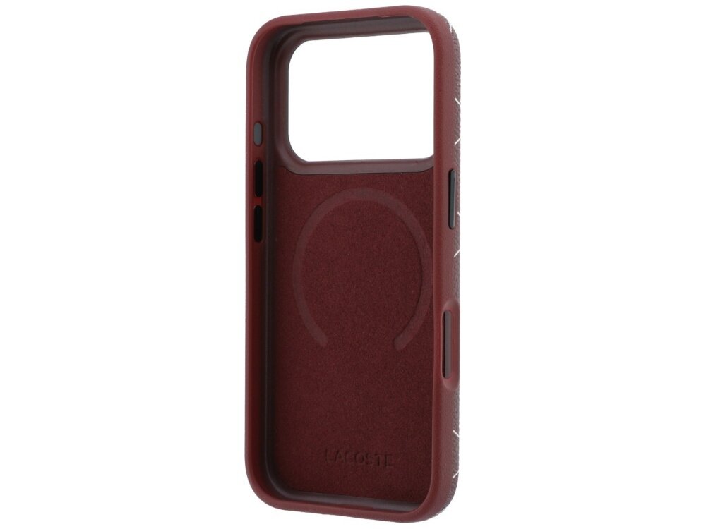 Burgundowe etui na telefon z dużym otworem na aparat i napisem \'LACOSTE\' na dole. Wewnątrz widoczny jest okrągły wzór, prawdopodobnie dla funkcji Magsafe.
