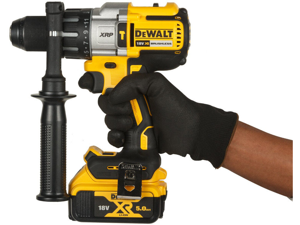 Wiertarko-wkrętarka DEWALT DCD996P3-QW świetne parametry techniczne solidne niezawodne do pracy w drewnie w stali w murze funkcja udaru metalowe koła zębate
