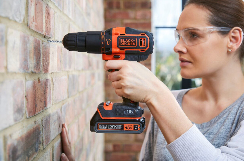 Wiertarko-wkrętarka BLACK&DECKER BDCHD18K szybkozaciskowy uchwyt wiertarski 10 mm