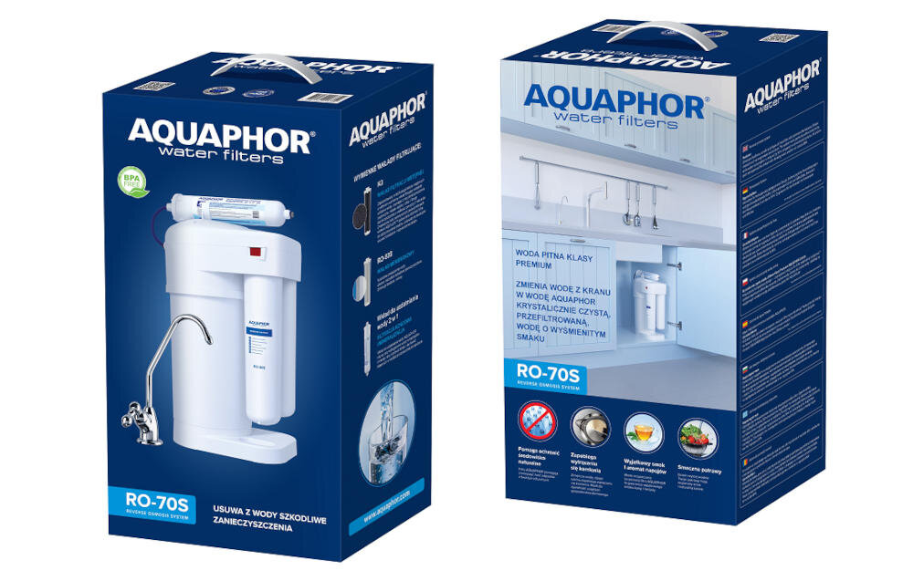 Na obrazie widoczne są dwa opakowania filtra wody AQUAPHOR RO-70S z grafiką przedstawiającą produkt oraz tekstem informacyjnym. Na opakowaniach znajdują się napisy: \'AQUAPHOR water filters\', \'RO-70S\', \'USUWA Z WODY SZKODLIWE ZANIECZYSZCZENIA\'.