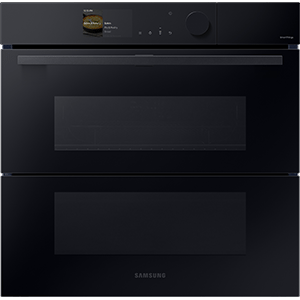 Model piekarnika NV7B6785KAK Czarny piekarnik z dwoma komorami i panelem sterowania z wyświetlaczem. Widoczne logo: Samsung.