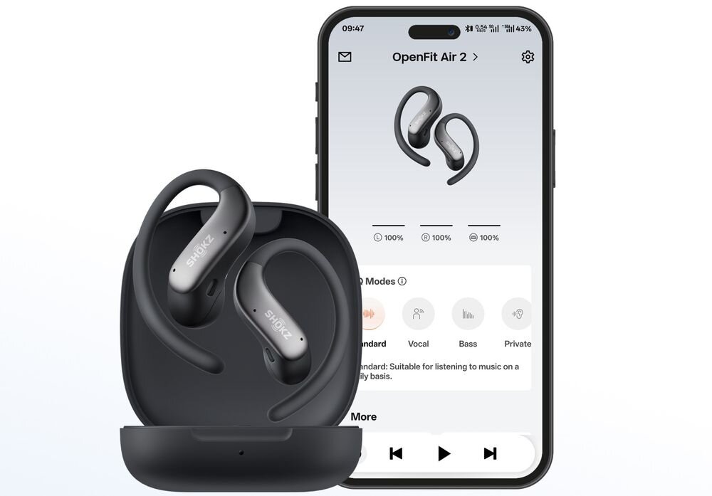 Na obrazie widoczne są czarne słuchawki w etui oraz smartfon z aplikacją pokazującą model \'OpenFit Air 2\'. Na słuchawkach widnieje logo \'SHOKZ\'.