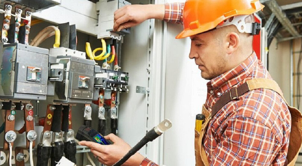 Kamera termowizyjna SEEK THERMAL Reveal Pro FF (RQ-EAAX) przeznaczenie cechy zastosowanie działanie