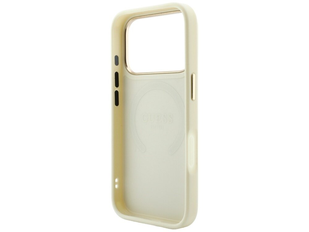 Beżowe etui na telefon z dużym otworem na aparat i napisem \'GUESS\' wewnątrz. Etui posiada wycięcia na przyciski i porty.