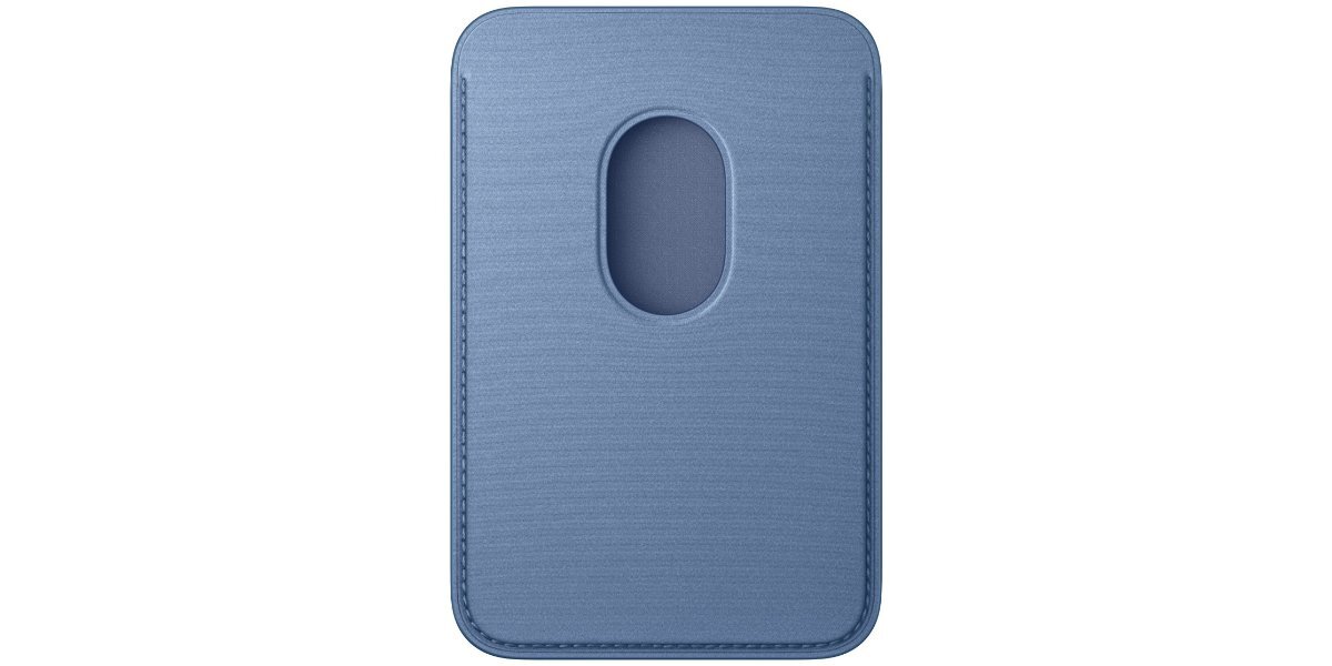 Etui do iPhone na białym tle.
