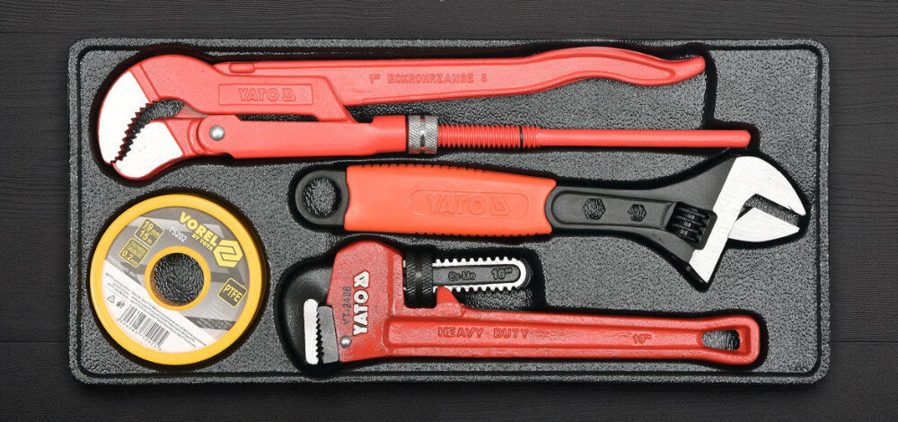 Wkład do szuflady TOYA YT-55480 (4 elementy) na ciemnym drewnianym blacie