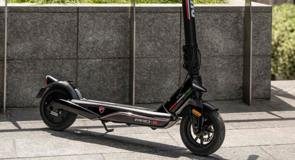 Hulajnoga elektryczna APRILIA E-SRZ 50km 350W 10