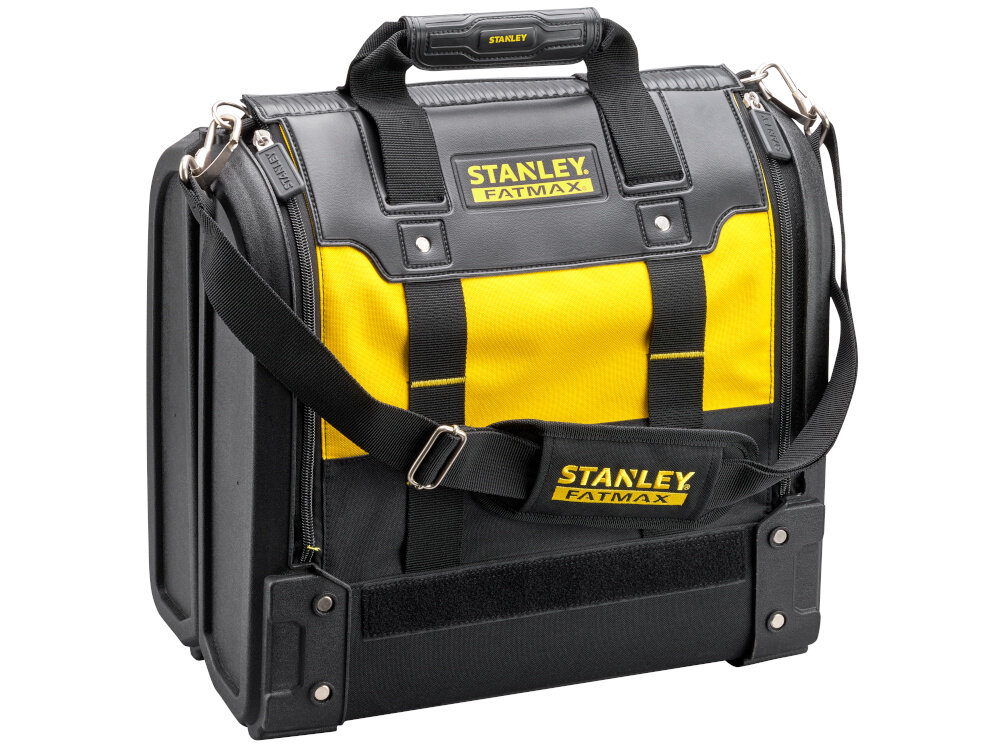 Torba narzędziowa STANLEY FatMax 1-94-231 torba na białym tle widoczna od przodu pod skosem boki torby wykonane z mocnego tworzywa sztucznego ochrona przed uderzeniami i odkształceniami wysokie stopki zabezpieczają przed kontaktem z wilgocią i zabrudzeniami solidna konstrukcja wzmocnione materiały