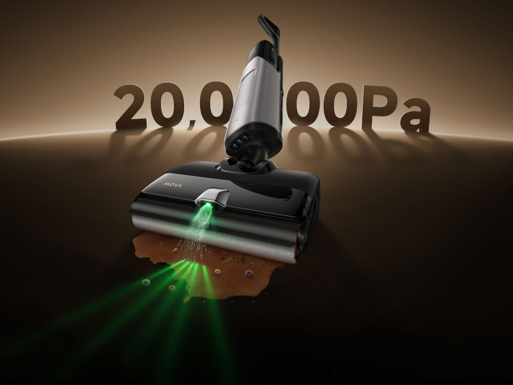 Odkurzacz z napisem \'MOVA\' na głowicy, zasysający rozlane płyny i drobinki, z zielonym światłem skierowanym na podłogę. W tle widoczny jest napis \'20,000Pa\'.