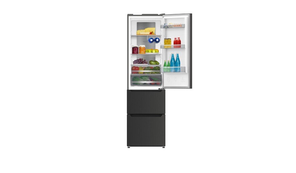 Czarna lodówka z otwartymi drzwiami, ukazująca wnętrze z półkami wypełnionymi różnymi produktami spożywczymi, takimi jak napoje, owoce i warzywa. Dolna część lodówki to zamrażarka z dwoma zamkniętymi szufladami.