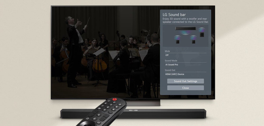 Na obrazie widoczny jest telewizor z wyświetlonym menu ustawień dźwięku dla soundbara LG. Przed telewizorem znajduje się pilot oraz soundbar.