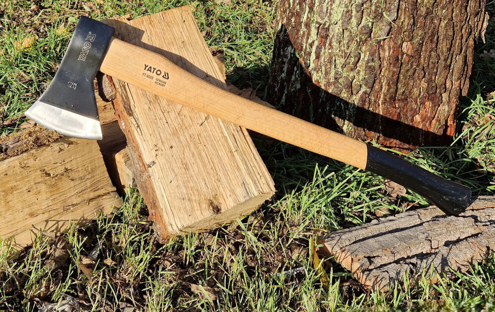 Siekiera uniwersalna YATO YT-8005 1.4 kg lekka wygodna poreczna wytrzymala precyzyjna