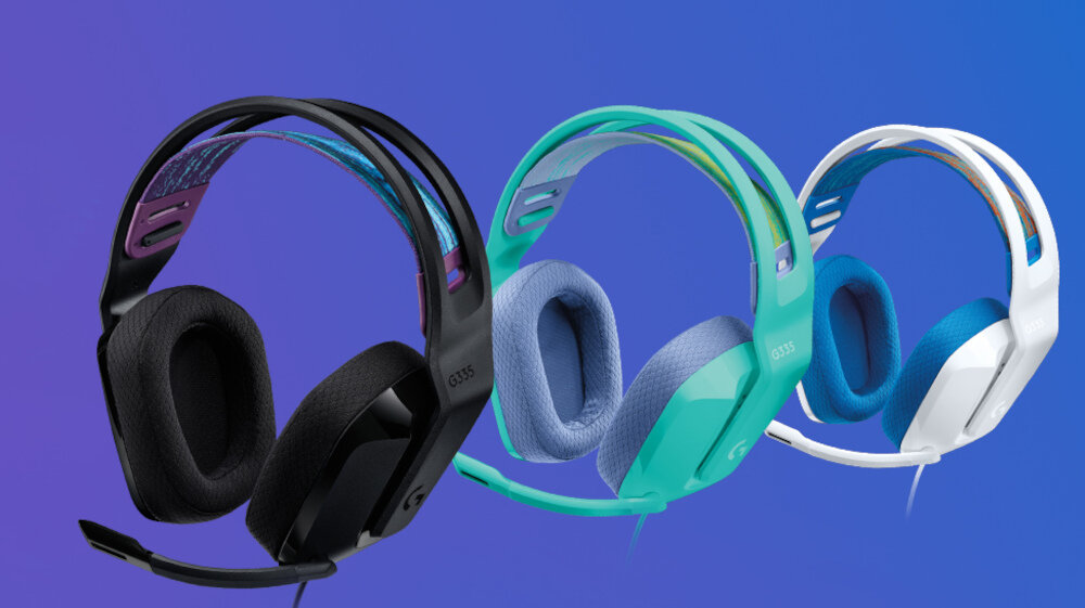 Na obrazie widoczne są trzy pary słuchawek nausznych w różnych kolorach: czarnym, miętowym i biało-niebieskim. Słuchawki mają miękkie nauszniki i pałąki z widocznym napisem \'G335\'.