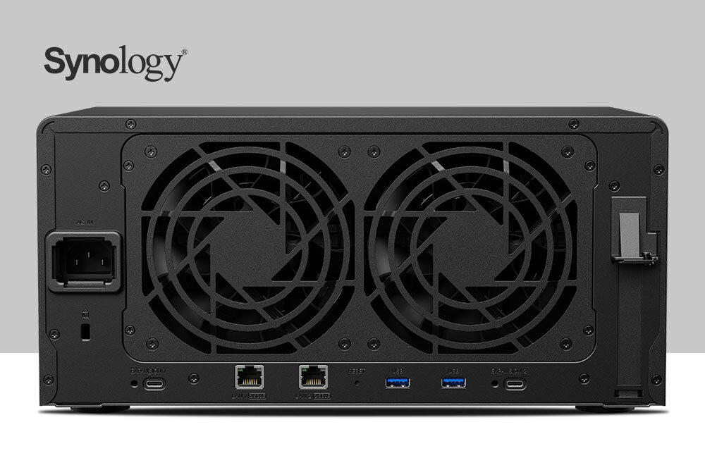 Synology DS1825neo+ — wizualizacja procesora AMD Ryzen V1500B oraz gniazd pamięci RAM