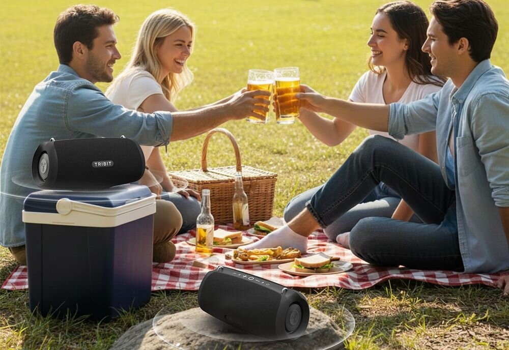 TRIBIT StormBox Lava BTS51 głośnik Bluetooth z funkcją powerbanku, portem USB-A do ładowania innych urządzeń i USB-C do ładowania głośnika, głośnik stojąct na kamieniu w plenerze