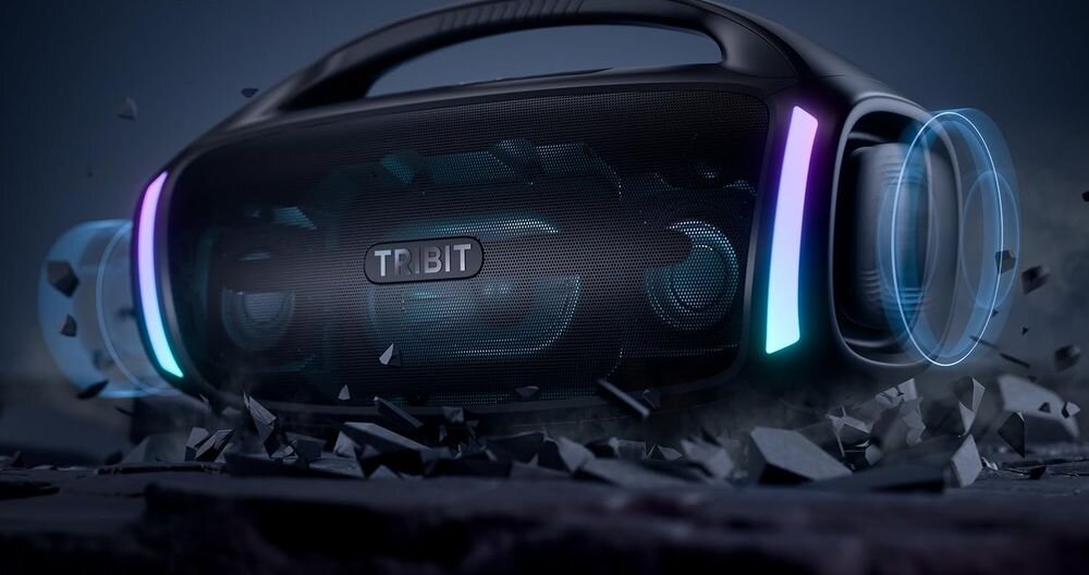 Głośnik mobilny TRIBIT StormBox Blast 2 BTS56, XBASS, głębokie i mocne basy, głośnik stojący na kamienistym podłożu