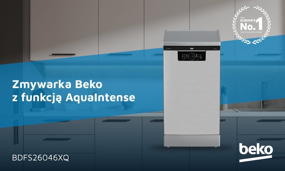 Zmywarka Beko z funkcją AquaIntense stoi na tle kuchni, z widocznym logo beko i tekstem \'BDFS26046XQ\'.