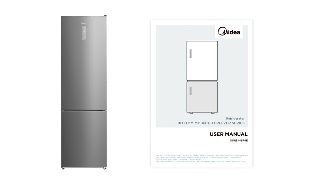 Obraz przedstawia lodówkę w kolorze inox z dolnym zamrażalnikiem oraz instrukcję obsługi z logo Midea. Instrukcja zawiera tekst: \'Refrigerator BOTTOM MOUNTED FREEZER SERIES USER MANUAL MDRB489FGE02OE\'.
