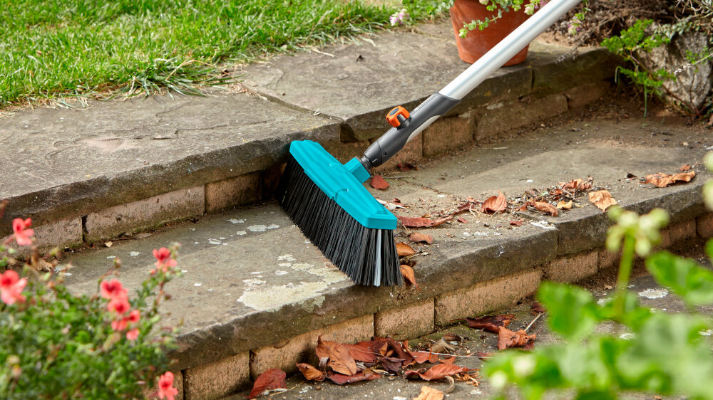 Szczotka GARDENA Combisystem 3622-20 porzadki sprzatanie wygoda precyzja