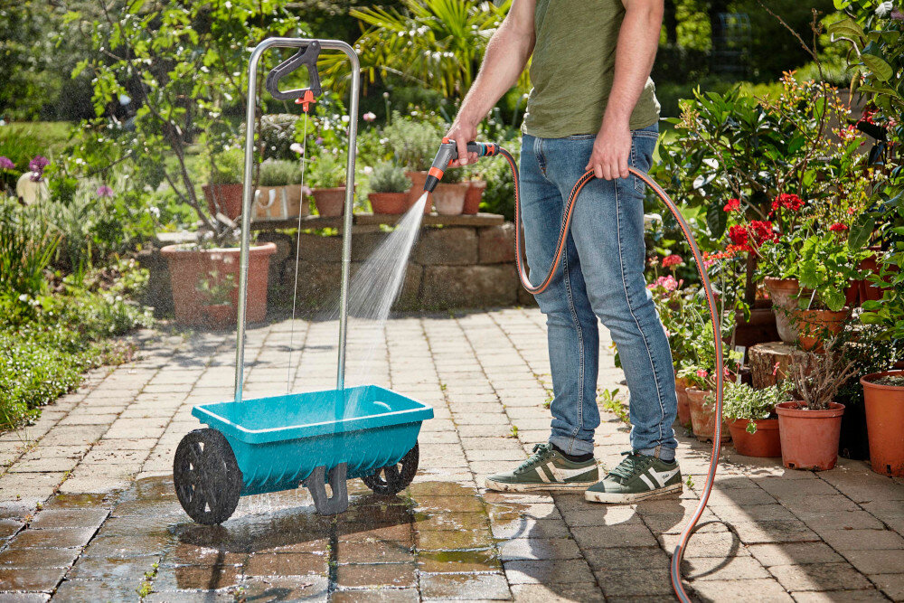 Siewnik GARDENA 0432-20 z trwalych materialow wysoka odpornosc na korozje zamania uderzenia wysoka jakosc tworzyw sztucznych konstrukcji trwalosc wytrzymalosc proste czyszczenie