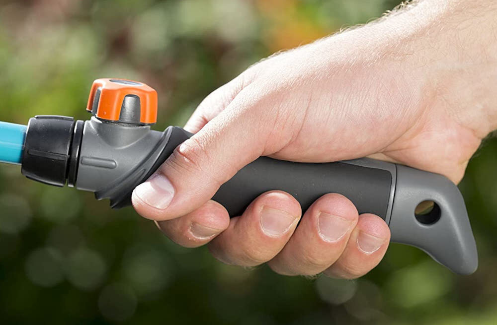 Pazurki ogrodnicze GARDENA 8923-20 szerokość 7 cm 5 zębów ergonomiczny ksztalt wygodna praca nie obciaza nadgarstkow niewielki rozmiar 33 cm dlugosci ergonomiczna raczka powloka anttposlizgowa pewny chwyt wygodne bezpieczne uzytkowanie