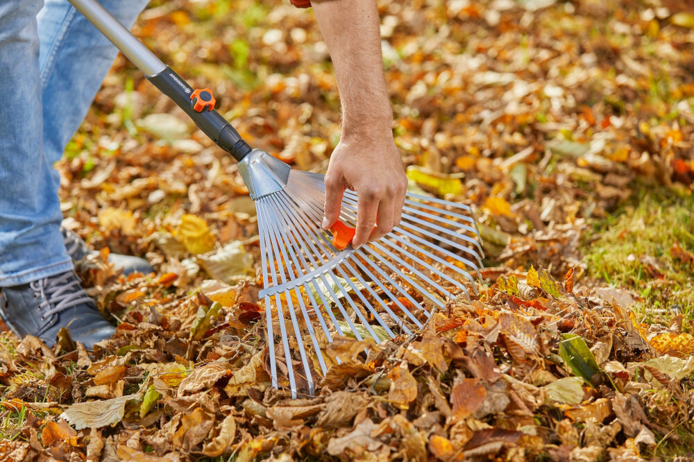 Grabie GARDENA 3103-20 do liści usuwanie odpadkow ogrodowych lisci skoszonej trawy do wertykulacji rodzina GARDENA Combisystem