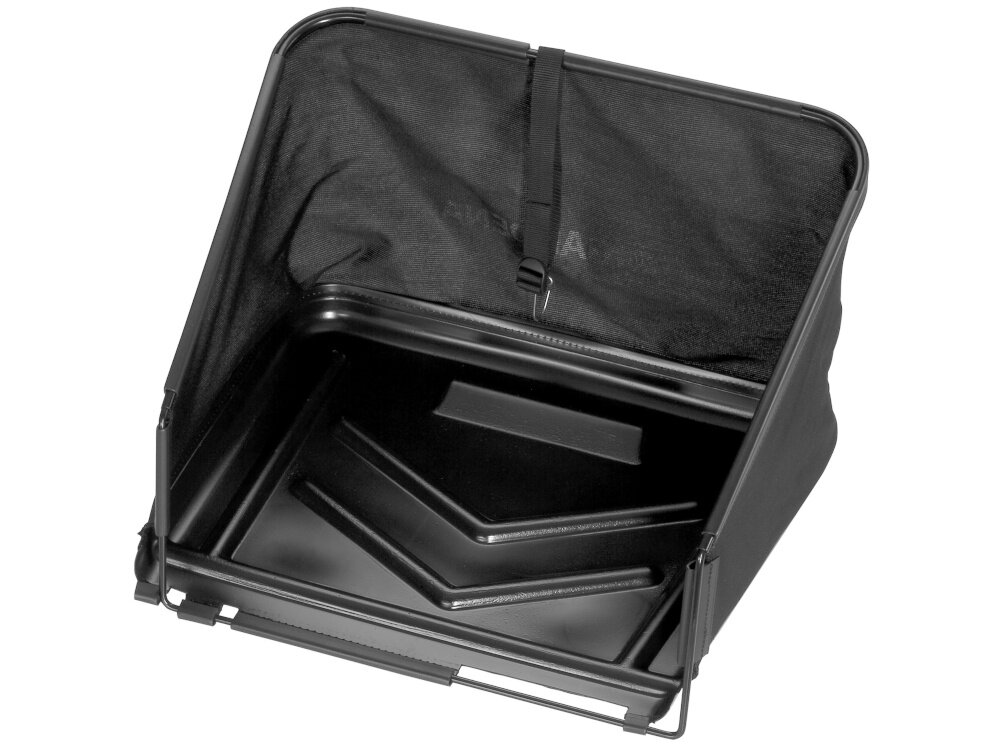 Kosz na ściętą trawę GARDENA 4065-20 złożony kosz na białym tle prosta instalacja przystosowany do elektrycznego aeratora ES 500 i do wertykulatorów EVC 1000 i EVC 1000/30