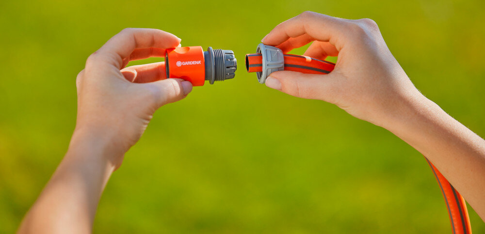 Wąż ogrodowy GARDENA Basic 3-4 cala 25 m 18143-29 w pełni kompatybilny z elementami Original GARDENA System latew laczenie kompleksowe rozwiazanie