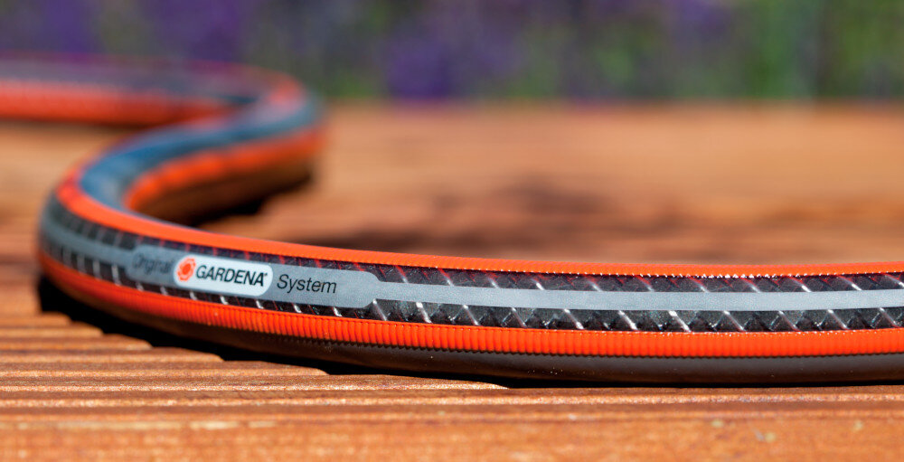 Wąż ogrodowy spiralny GARDENA Comfort HighFlex 1-2 cala 50 m 18069-50 maksymalne cisnienie do 30 bar solidny oplot spiralny wysokiej jakosci tworzywo sztuczne trwalosc odpornosc na uszkodzenia mechaniczne nie zawiera toksycznych ftalanow metali ciezkich bezpieczny wybor ekologia