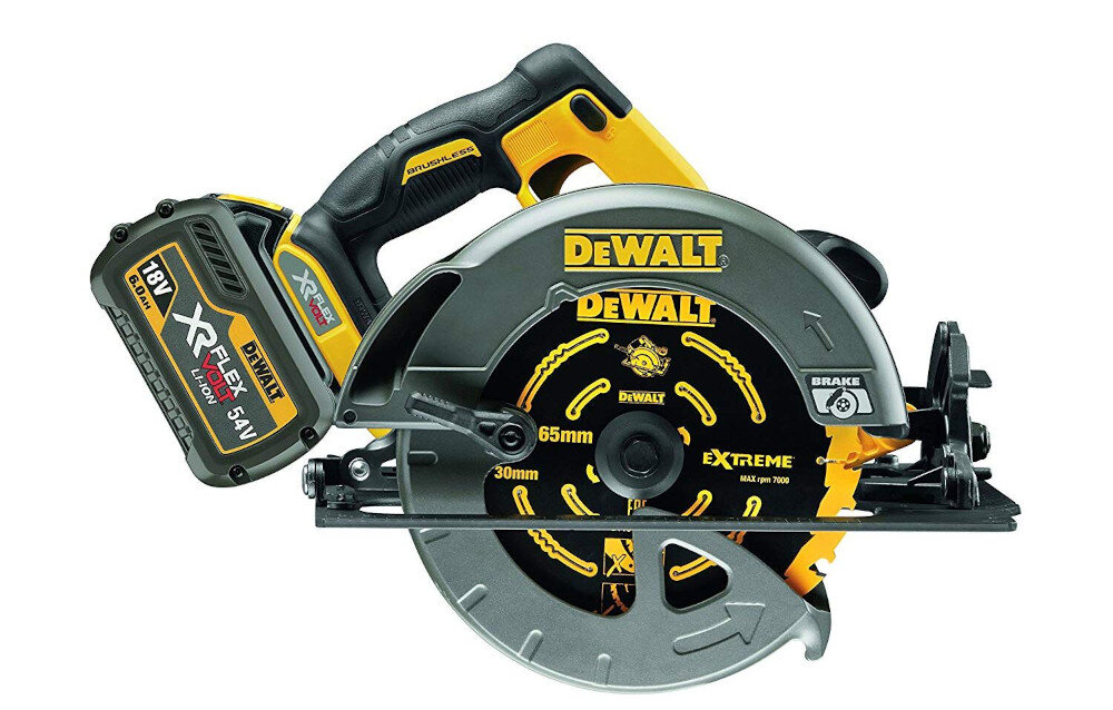 Pilarka tarczowa DEWALT DCS575N tarcza tnąca średnica 190 mm średnica otworu 30 mm do materiałów drewnopodobnych wszelkich typów drewna niewielka masa waga 3,6 kg stabilna konstrukcja