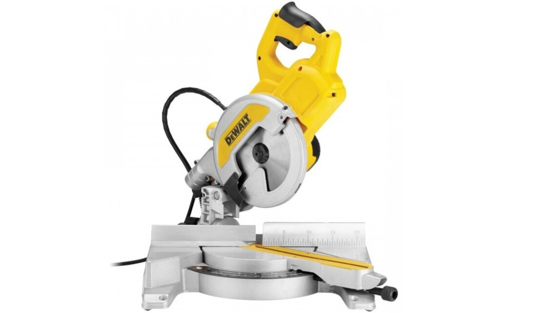 Pilarka DEWALT DWS777 precyzja dokladnosc wykonanie podwyzszone parametry moc 1800 W wszechstronnosc zastosowan wskaznik XPS