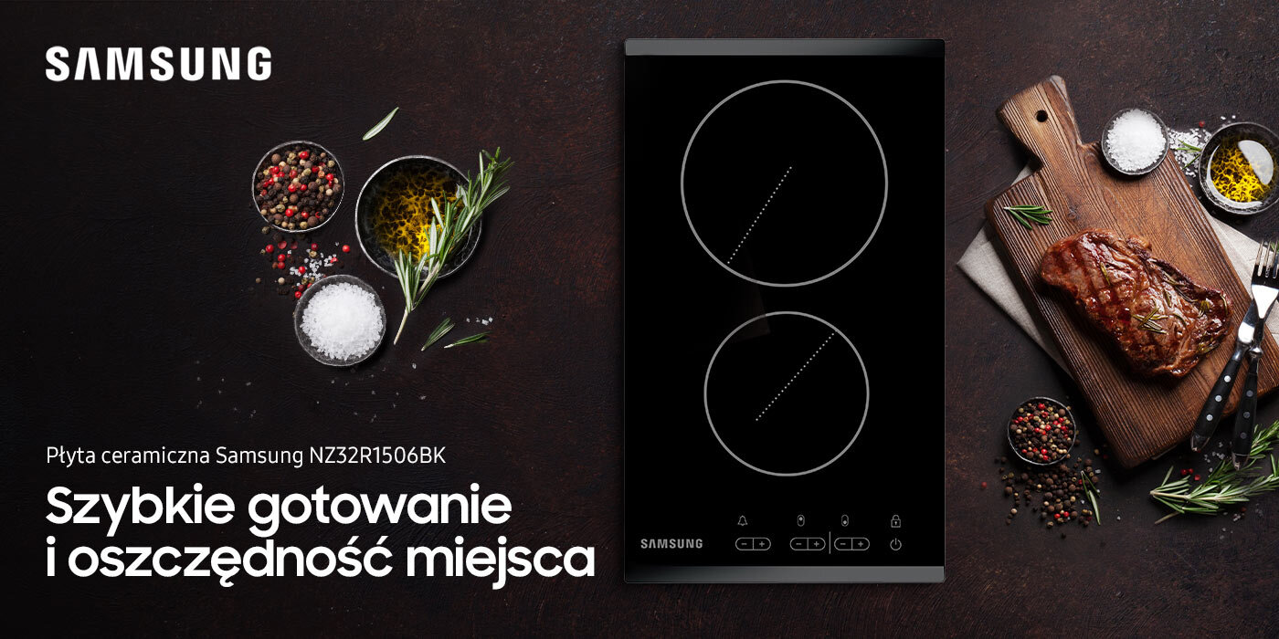 Obraz przedstawia płytę ceramiczną z dwoma okrągłymi polami grzewczymi, obok której znajdują się przyprawy i zioła. Widoczny jest tekst: \'Płyta ceramiczna Samsung NZ32R1506BK Szybkie gotowanie i oszczędność miejsca\'.