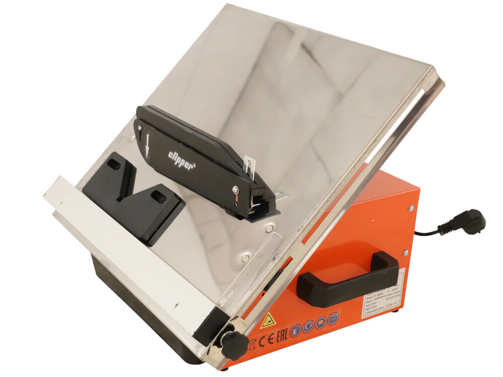 Przecinarka do glazury NORTON CLIPPER TT 180 BM 70184625699 silnik moc 550 W prędkość obrotowa do 2950 obr/min niska podatność na awarie bazuje na certyfikowanych komponentach solidny sprzęt