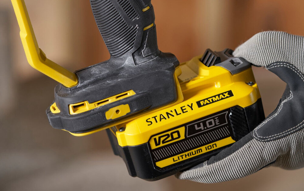 Szlifierka kątowa STANLEY FMC761B-XJ wydajna niski poziom wibracji akumulator Li-Ion seria Fatmax 18V