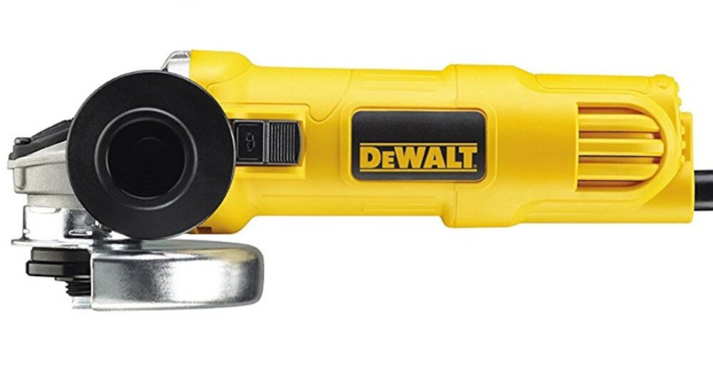 Szlifierka katowa DEWALT DWE4057 komfortowe uzytkowanie udogodnienia wyposazenie maly ergonomiczny obwod korpusu bezpieczna praca zabezpieczenia