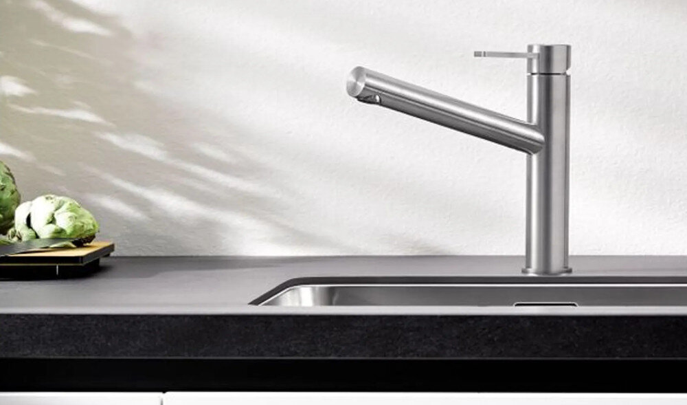 Bateria BLANCO Ambis 523118 Stal szlachetna Prostota i wygoda stojąca kolor Stal szlachetnaowy Jednodźwigniowa wylewka obrotowa 360°