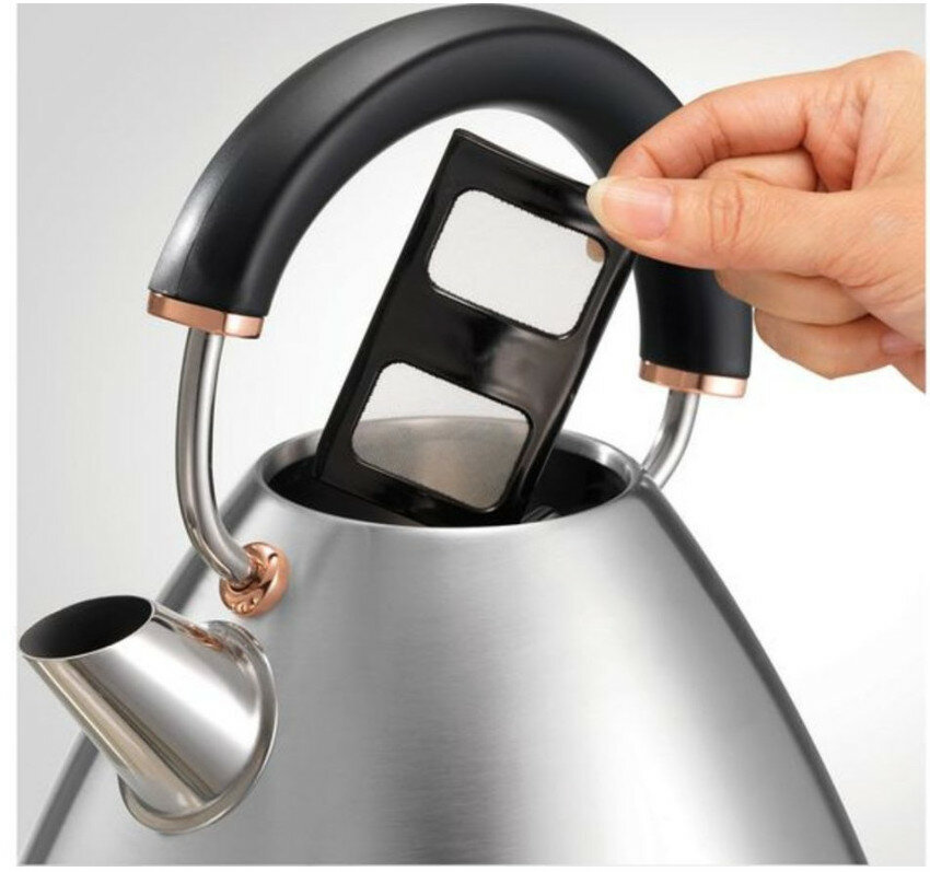Czajnik MORPHY RICHARDS 102104 Czarny  