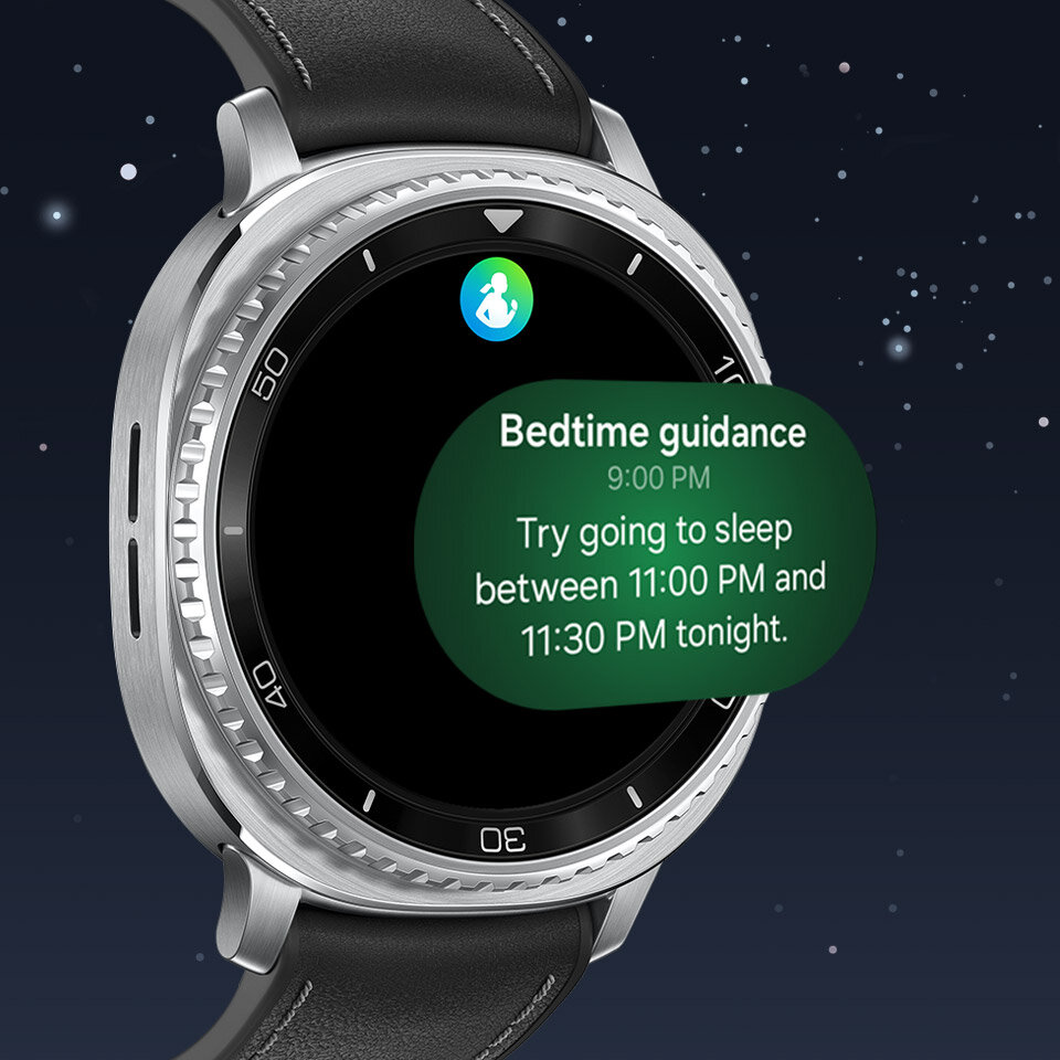 Galaxy Watch8 Classic z funkcją wskazówek dotyczących pory snu na ekranie. Ikona aplikacji Samsung Health, tekst Wskazówki dotyczące pory snu u góry. Poniżej tekst Wskazówki dotyczące pory snu, 9:00, Spróbuj położyć się spać między 23:00 a 23:30 dziś wieczorem. Smartwatch z okrągłym wyświetlaczem pokazuje powiadomienie o treści: \'Bedtime guidance 9:00 PM Try going to sleep between 11:00 PM and 11:30 PM tonight.\'.