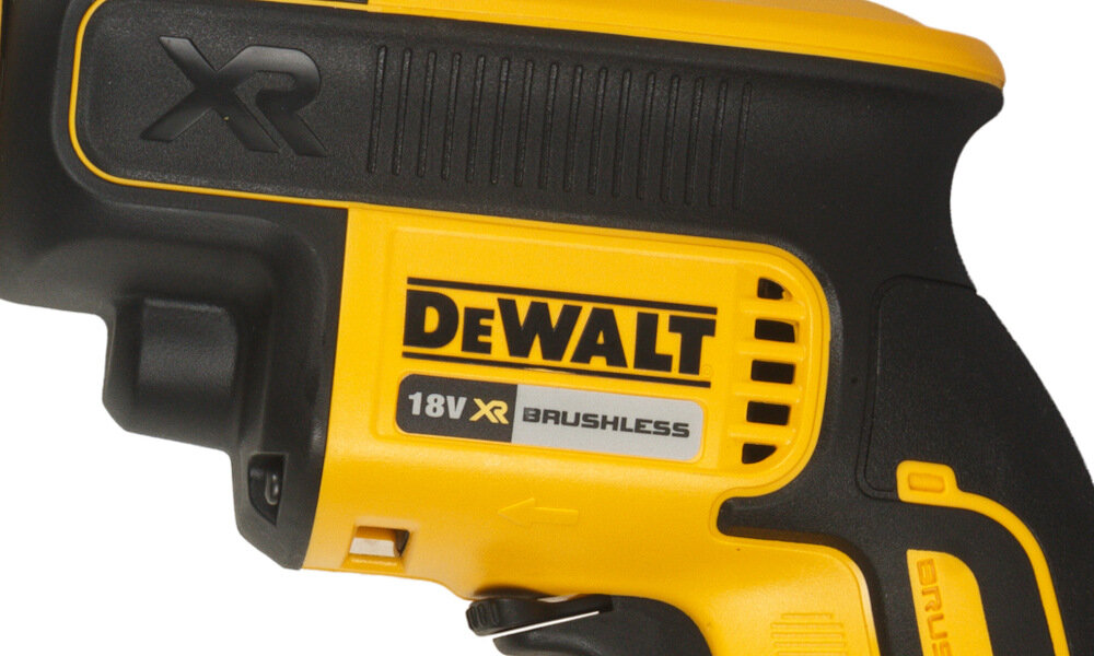 Wkrętarka DEWALT DCF620N-XJ silnik bezszczotkowy maksymalny moment obrotowy 30 Nm maksymalna predkosc do 4400 obr/min wbudowane podswietlenie LED oswietlenie miejsca pracy dobra widocznosc komfort uzytkowania