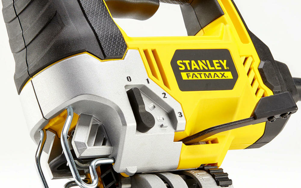STANLEY-FME340KA wyrzynarka silnik  zdolność cięcie kompaktowa ergonomiczna konstrukcja komfort praca beznarzędziowy system mocowanie brzeszczot podrzynanie