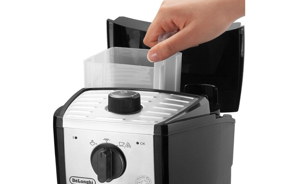 Ekspres DELONGHI EC157 Czarny wygodne uzytkowanie prosta obsluga