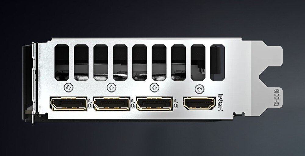 Obraz przedstawia tylny panel karty graficznej z czterema portami: dwoma HDMI i dwoma DisplayPort. Na panelu widoczny jest napis \'HDMI\' oraz oznaczenie \'DH0016\'.